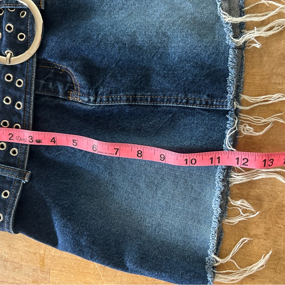 Vintage Y2K Angels Dark Blue Denim Mini Skirt Grommet Attached Belt Bratz Style - Picture 7 of 7